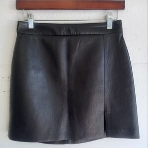 Aritizia Wilfred Faux Black Leather Size S